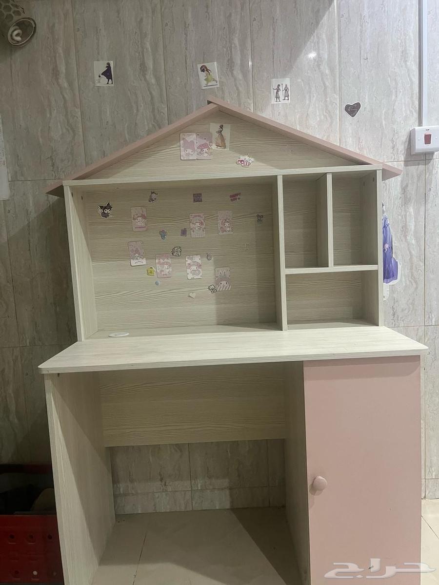 غرفه أطفال شبه جديده ب 25063763470264578114