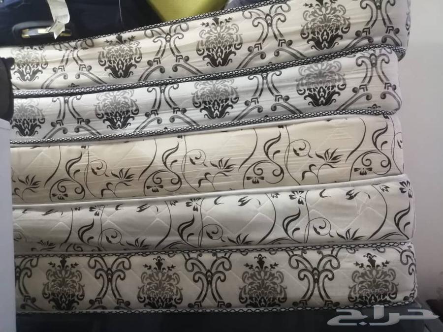 5 beds with mattresses in good condition, price per one with mattress 15063779580538626110