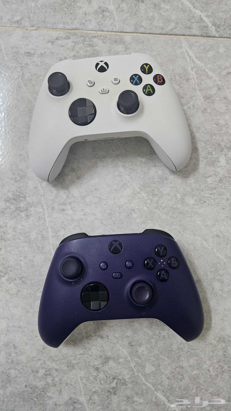 للبيع Xbox series X كرت تخزين 2 تيرا 2بطاريات ليثيوم63783024456066114