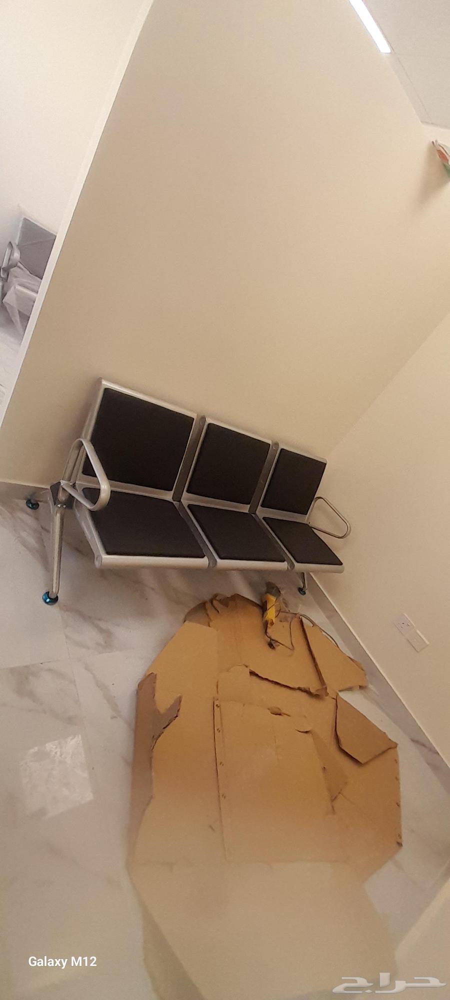 Strongest chrome waiting chairs, withstand over 200 kg, withstand all63784584688514110