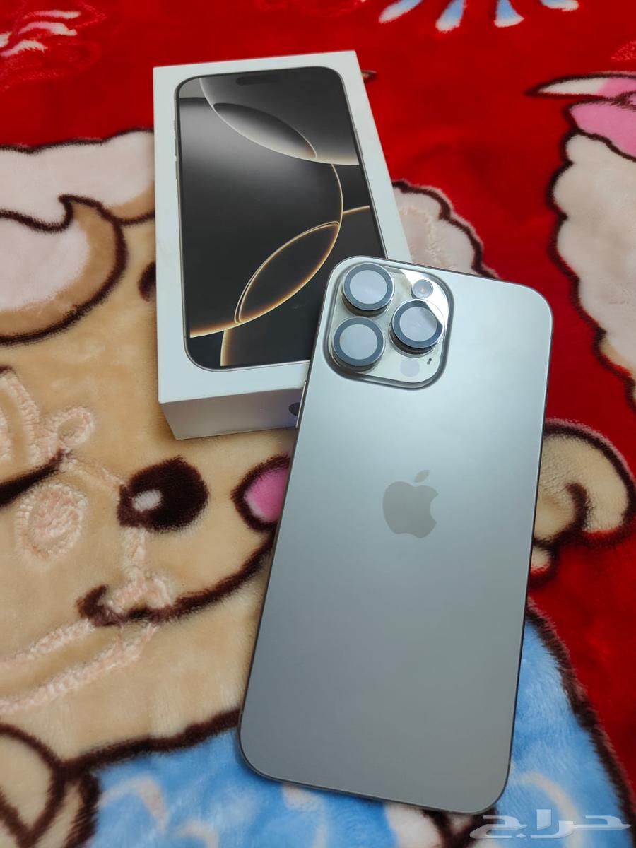 iPhone 16 Pro Max 256 The color is selver The status is us63781080668417114