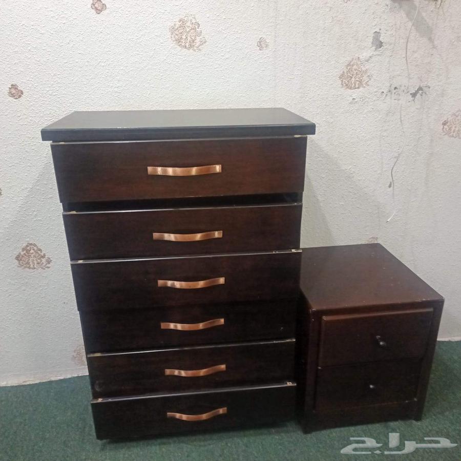 Complete bedroom with lightly used mattress63784919010691113