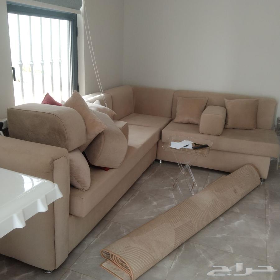 كنب زاويه استخدام بسيط63778332322689110