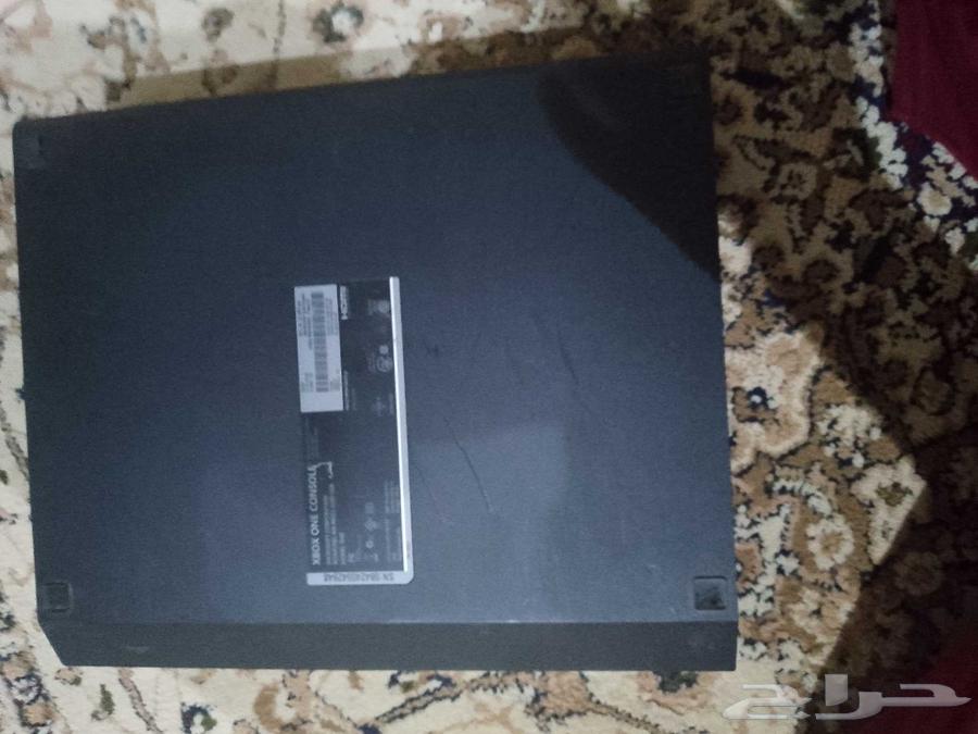 للبيع جهاز اكس بوكس ون (الإصدار الأول).مساحة 512 قيقا63783411826689112