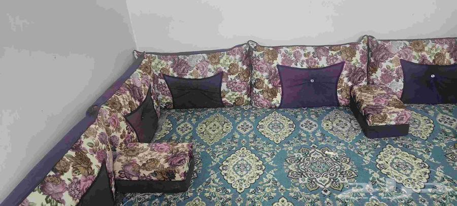 A set of 13 pieces with 3 sofas and a new small refrigerator that needs cleaning63787365799170110