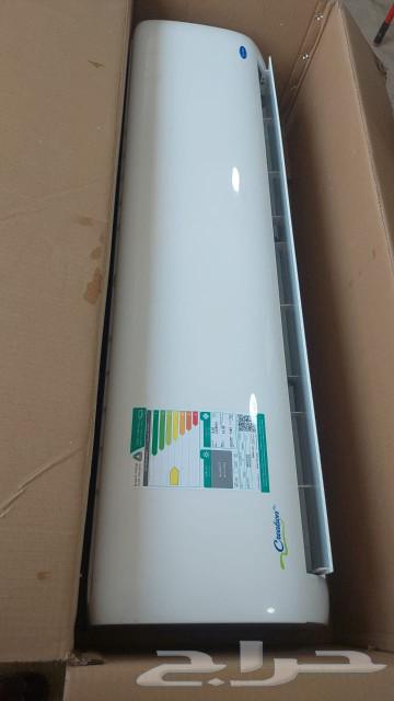 Carrier Split Air Conditioner 24 Capacity, Semi-New63778332551043110