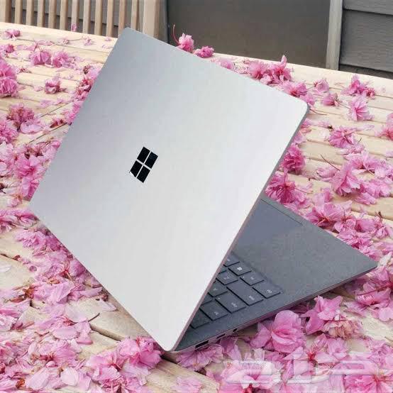 Microsoft Surface 463777215004675111