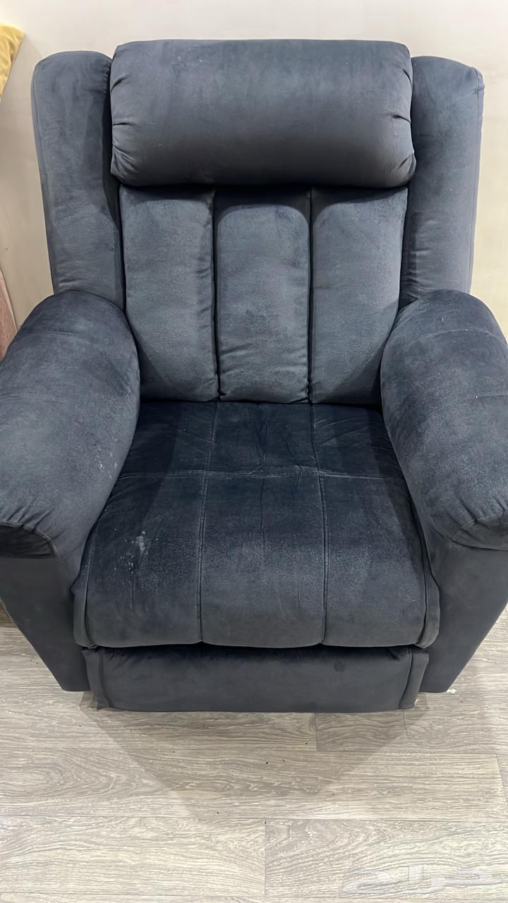 Rocking chair with two-year warranty on the motor, used for 4 days63780982801025111