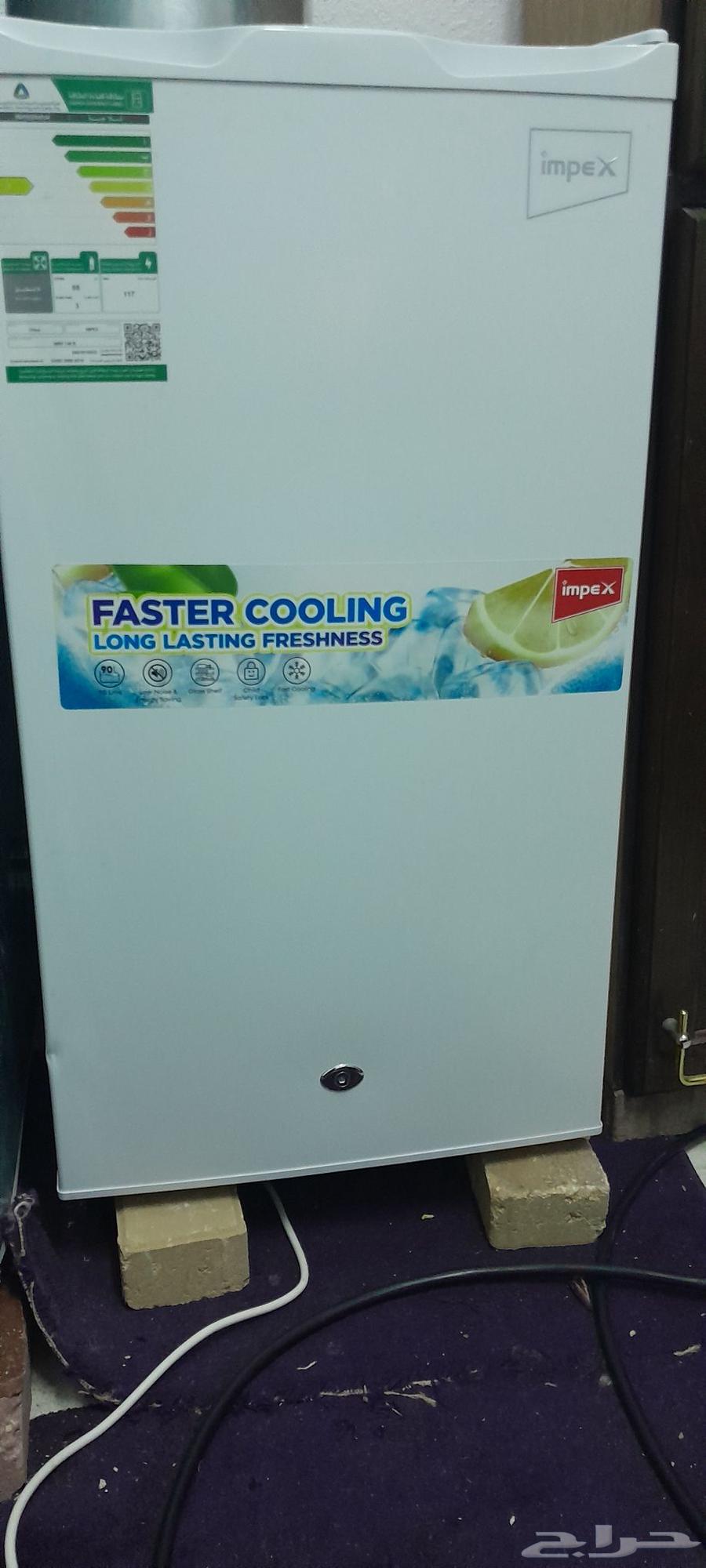 Refrigerator for sale due to travel, used for less than a month63784916234625112