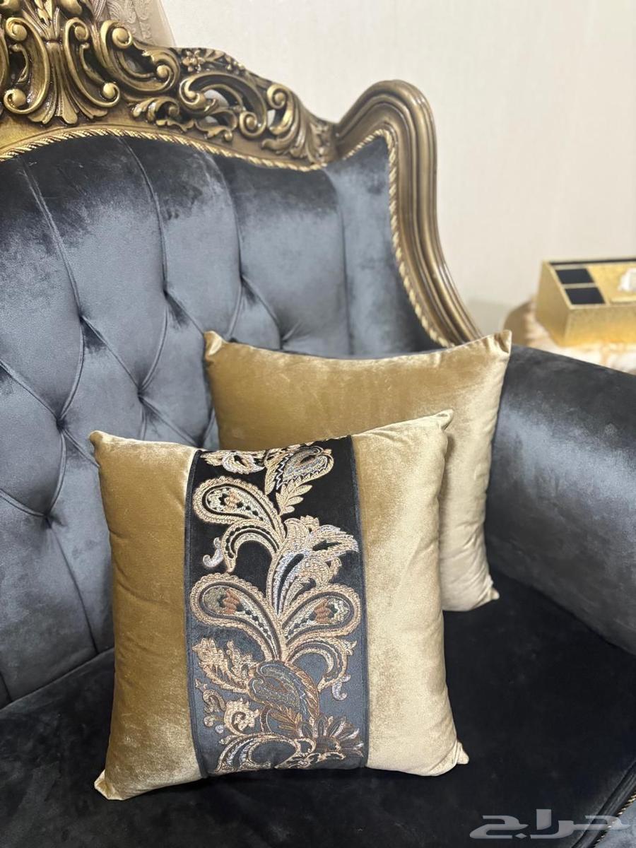 للبيع طقم كنب بحالة ممتازة63780668716547114