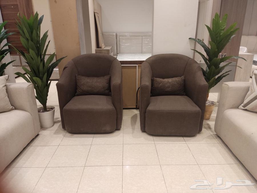 طقم كنب مكون من كنبتين ثلاثيه وكرسيين مفرد63797577702787111