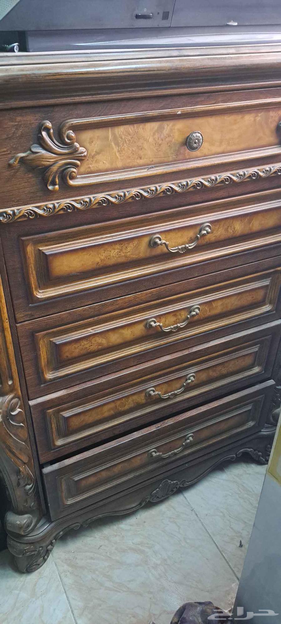 عفش للبيع مطبخ مع غرفة نوم بحالة جيدة63792964618627111
