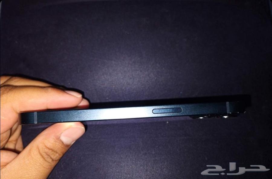 iPhone 13 standard model, navy blue color, 128GB capacity, location Mecca63799633614467113