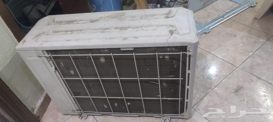 AC only 3 months use63792221079425114