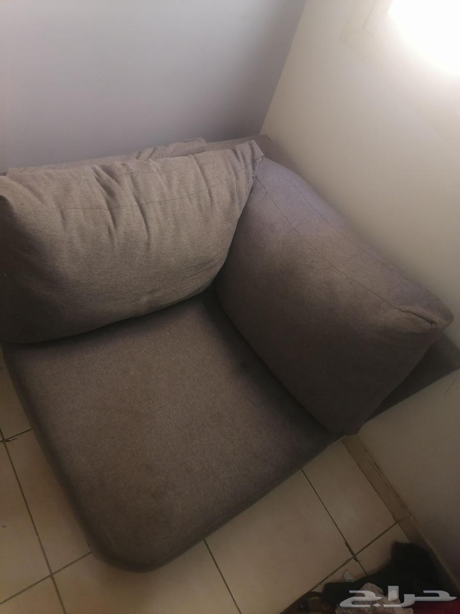 Used sofa with no damage63793463681793111