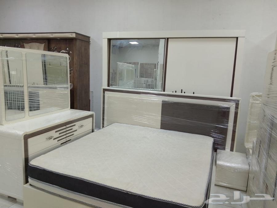 Clean used bedroom, installation and delivery available63789999976833114