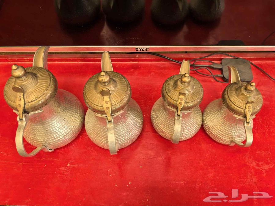 Set of 4 unused inflated and stored dallahs63793772402307111