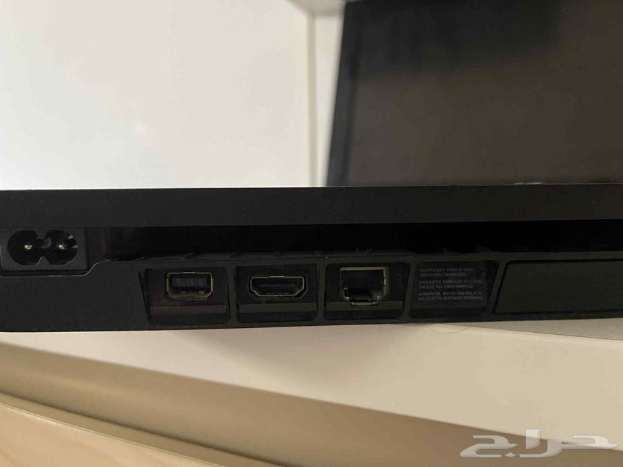 Sony PS4 for sale with three games, not tampered with63795405156097111