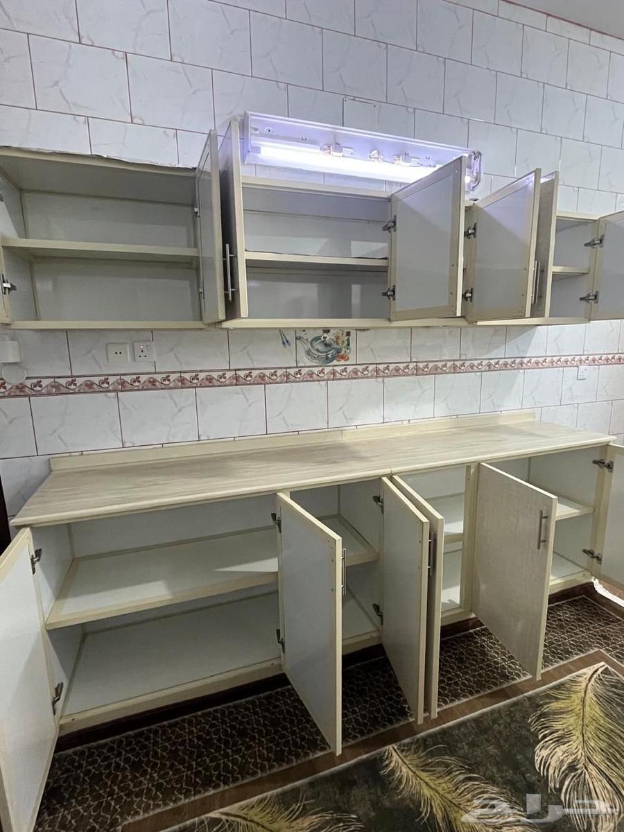 دولاب مطبخ جديد استخدام شهر نظيف جدا63799215131138110