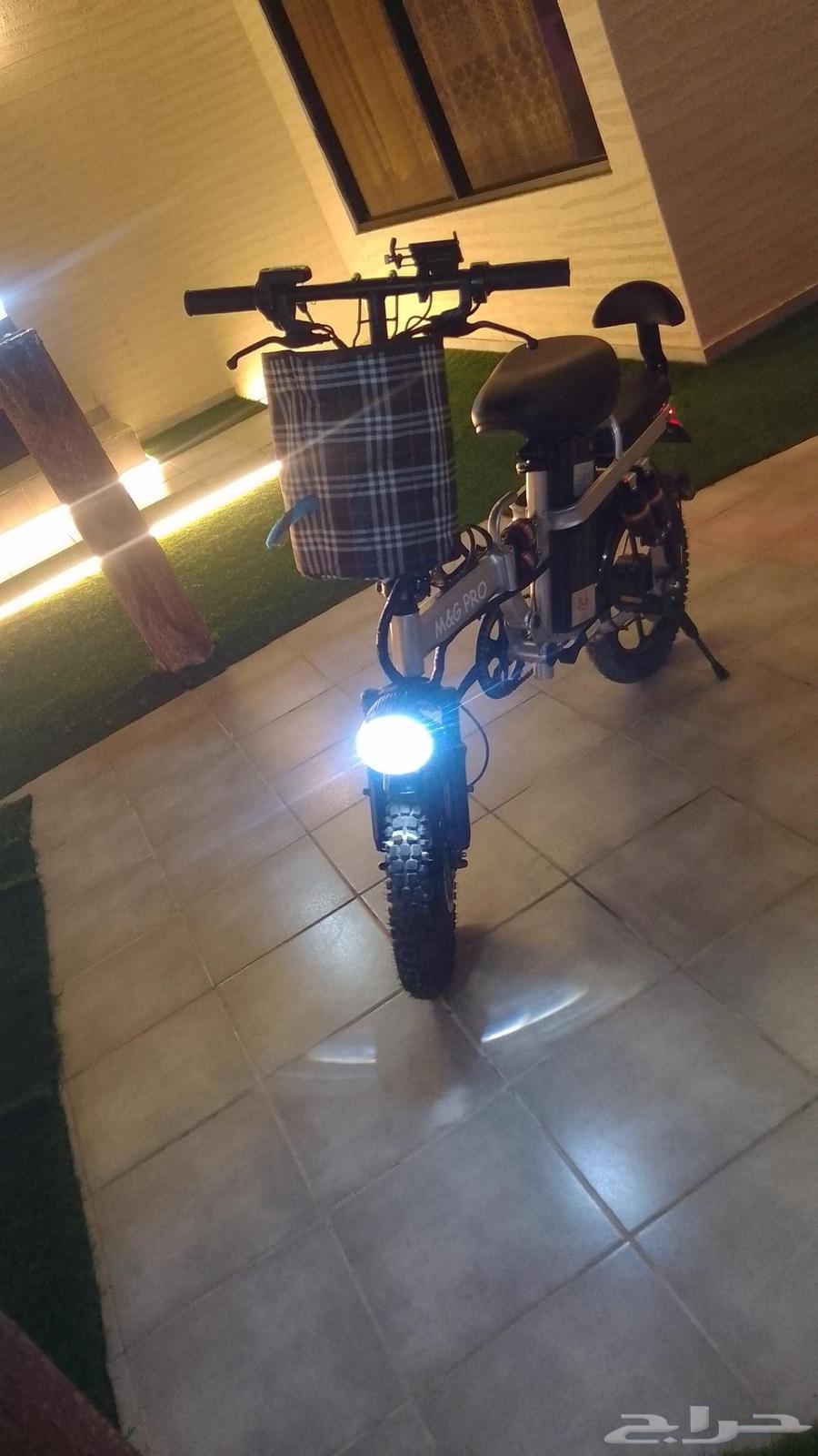 Electric scooter size 16633965986246411118