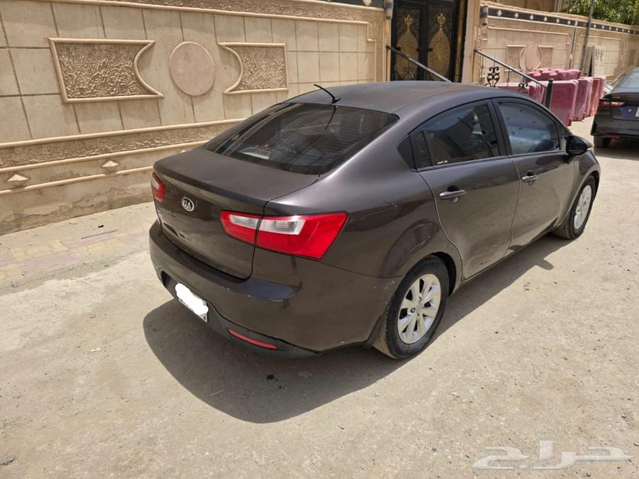 Kia Rio 2015 half-full (good condition, 96,000 km)63404078666242113
