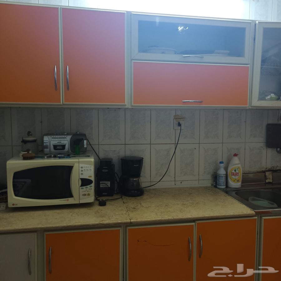 السلام عليكم ورحمة الله وبركاته مطبخ وطاولة طعام للبيع63396576941185113