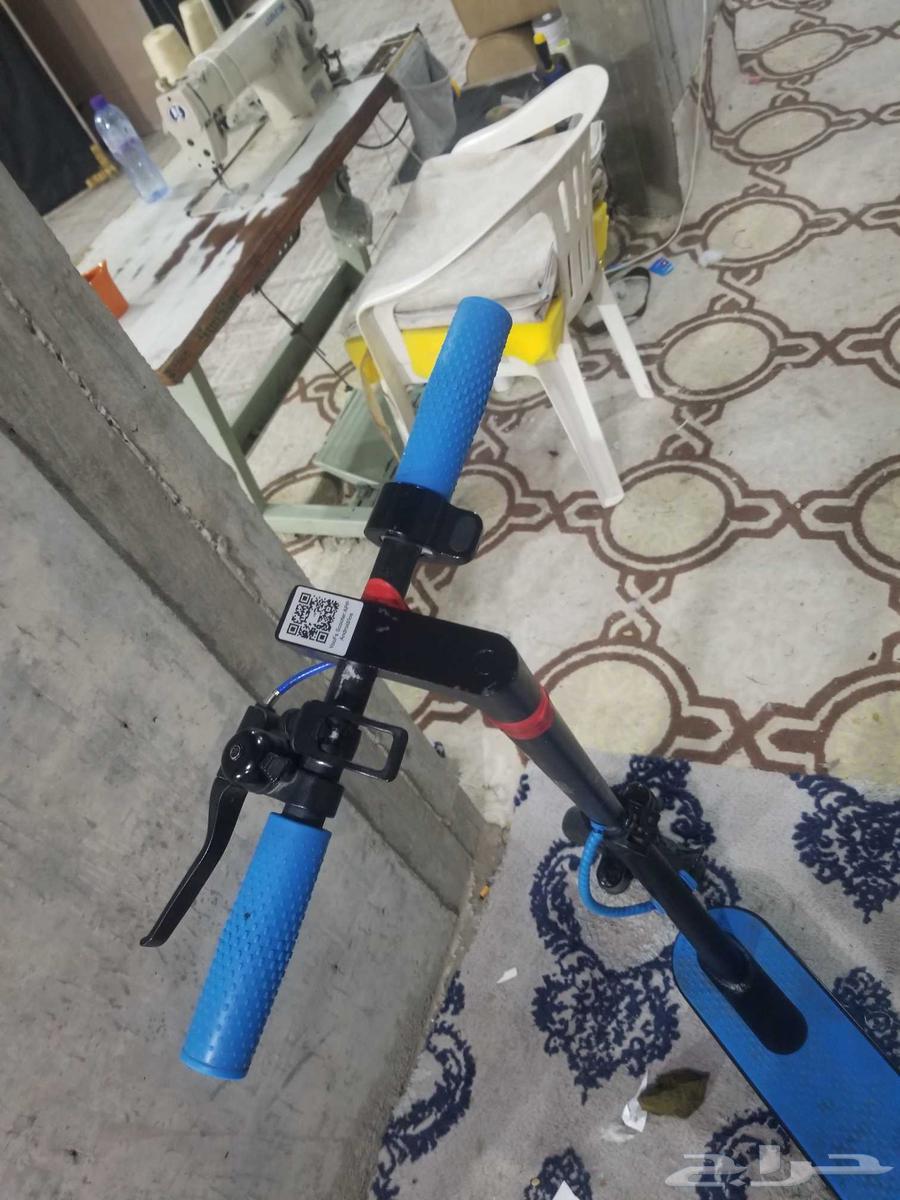 اسكوتر نضيف مره للبيع بدون شاحن شاحن ضاع63396556601346112