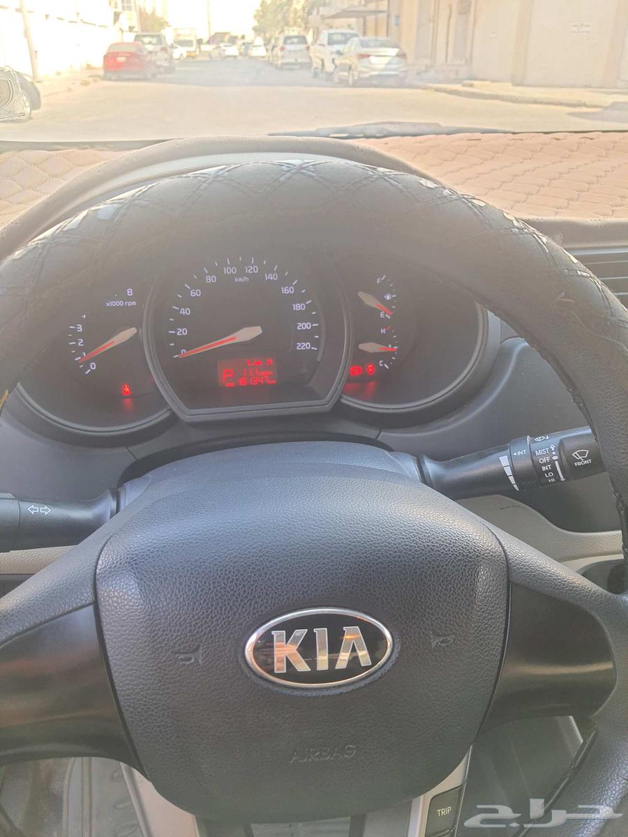 Kia Rio 2015 car63403544355074112