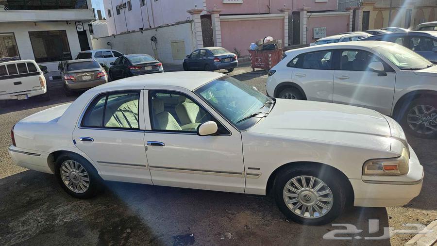 للبيع فورد قراند ماركيز 201063402052740353110