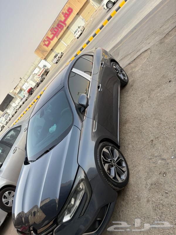 Renault Megane 2018 full option63402054043779111