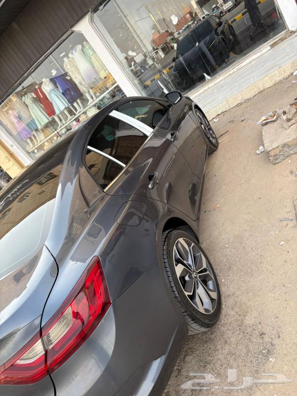 Renault Megane 2018 full option63402054043779112