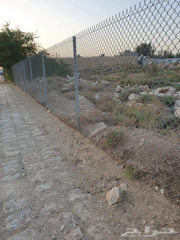 We install and work on all types of fencing in all regions of the Kingdom.63382200011778113