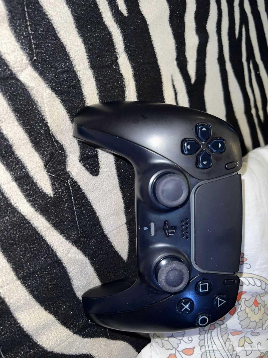 PS5 controllers same like brand new condition63801542783105110