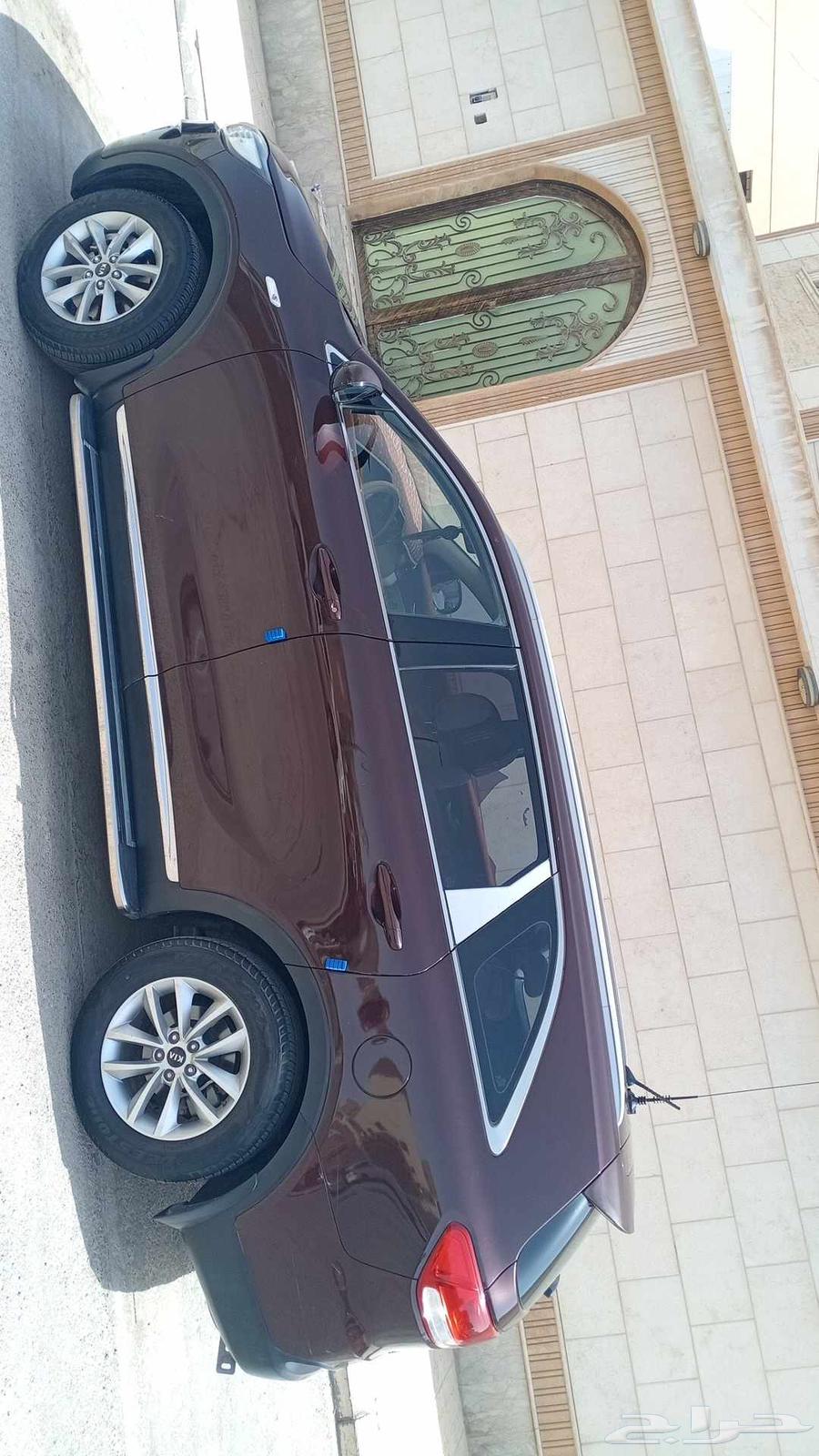 كيا سورينتو 201563398207822082112