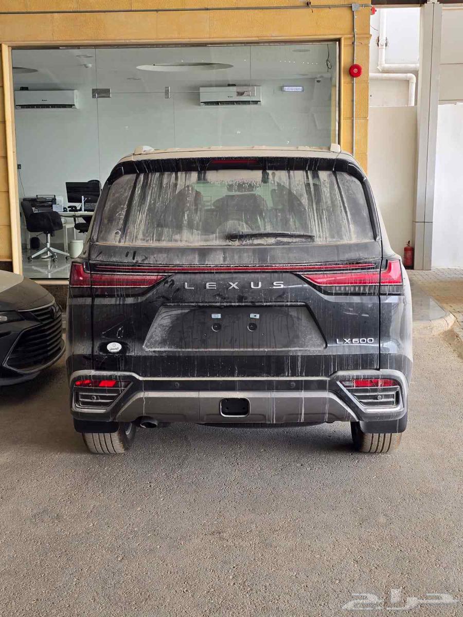 Lexus LX600 BB Gulf model 2024, lowest price at Al-Hassan63403564375170113