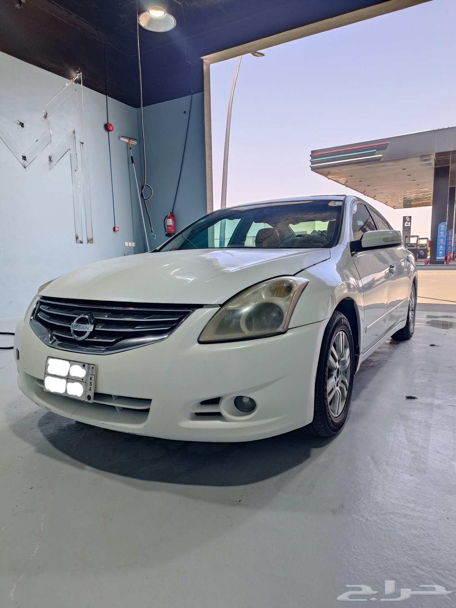 للبيع نيسان التيما 2010 فل كامل63399610342530112