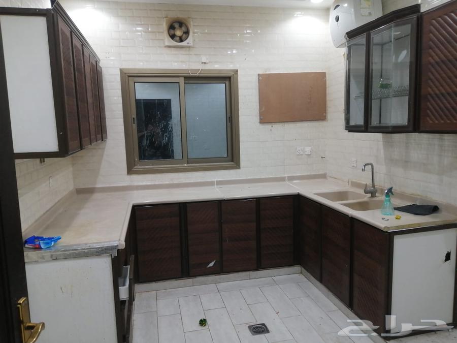 مطبخ كامل و سرير كينج و سراحة و تربيزة تلفزيون633918486731531120