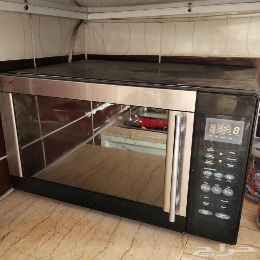 Excellent very good condition 20-inch microwave, working perfectly, 350 SAR63442535016577111
