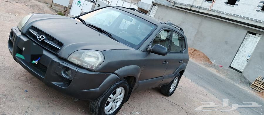 توسان 2008 نظيف ماشاءالله تبارك الله محتاج مساعد امامي فقط.م63399638683010111