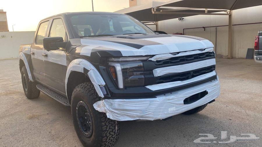 Ford F150 Raptor with 37 package63399576560513111