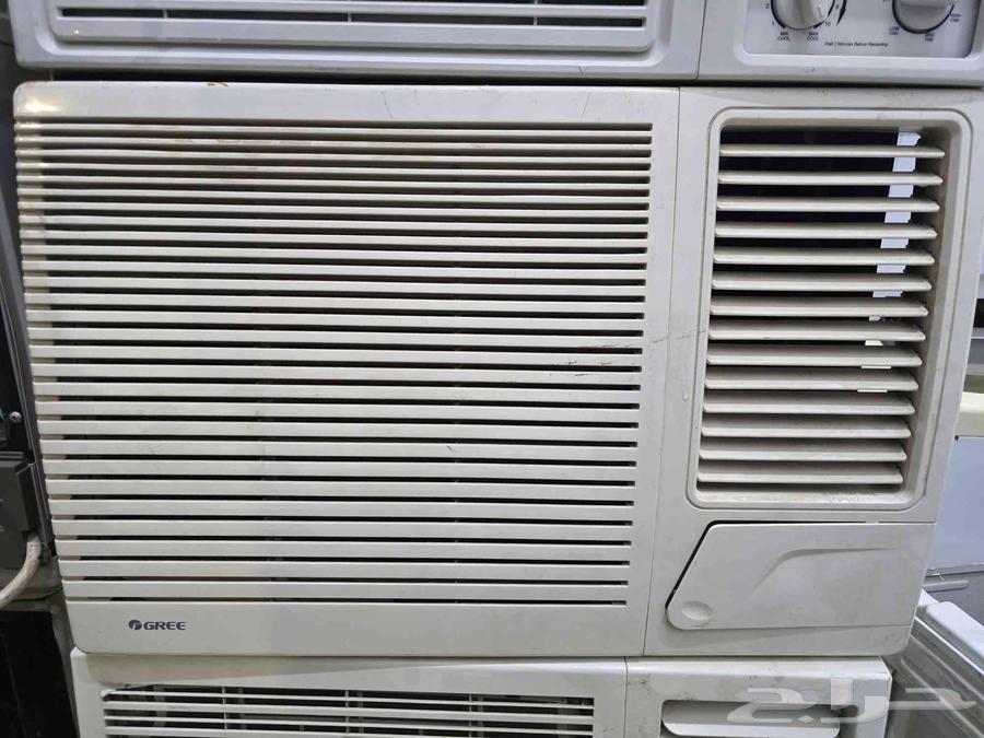 Carrier 1.5 ton Air Conditions  Ac no issue all good63394680708993113