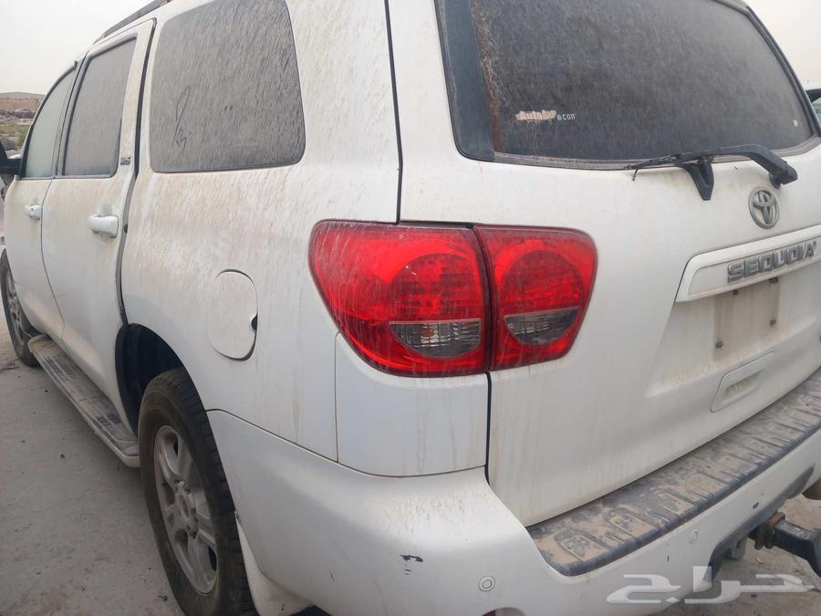 Toyota Estima 2012 model, parts for dismantling63399560513667111