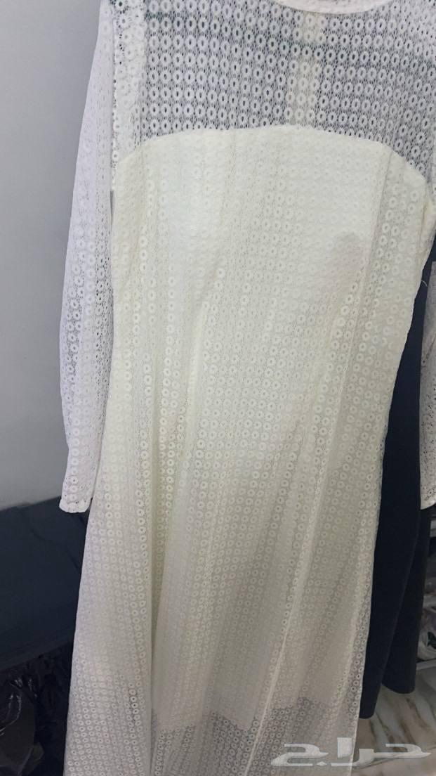 A new dress63394699653505112