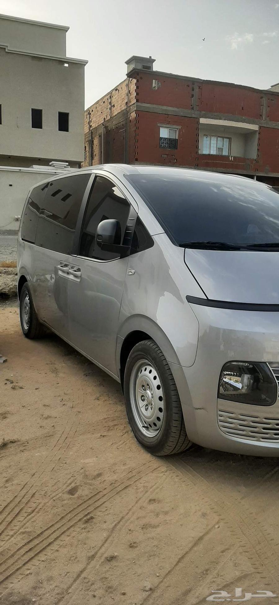 للبيع هونداي ستاريا ديزل ممشى 39 وارد كوريا63399582097281111