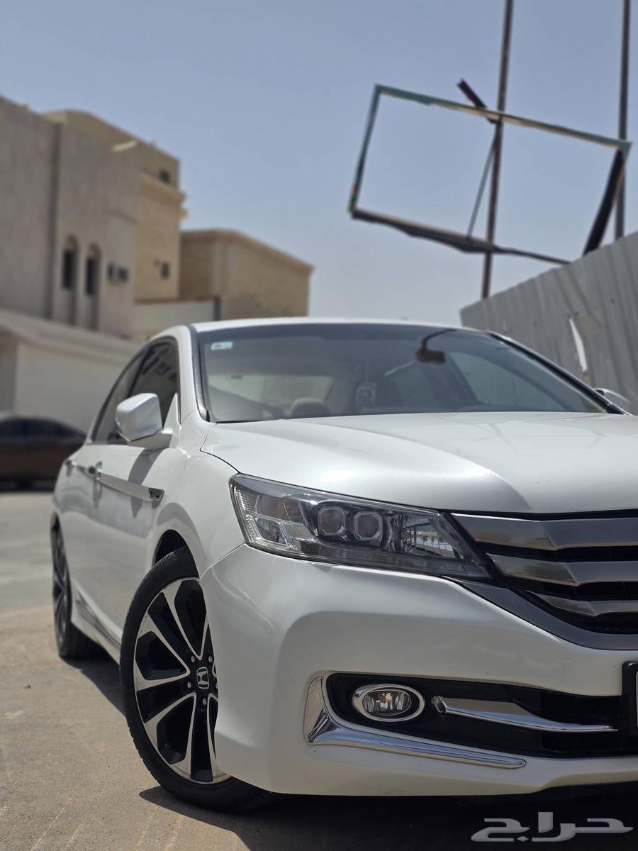 هوندا أكورد ستة سلندر V6 موديل 2016 سبورت63396453488131111