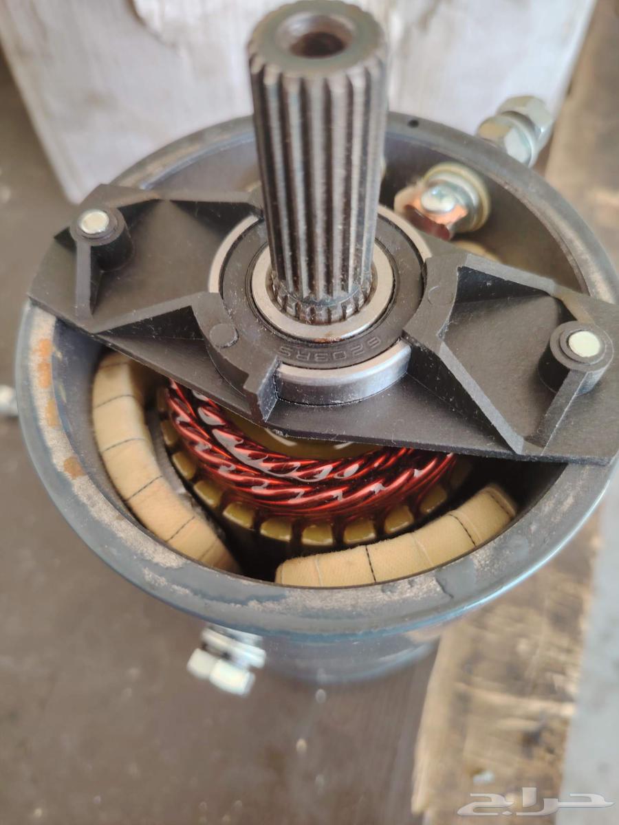 24-volt electric surface dynamo63380404153986111