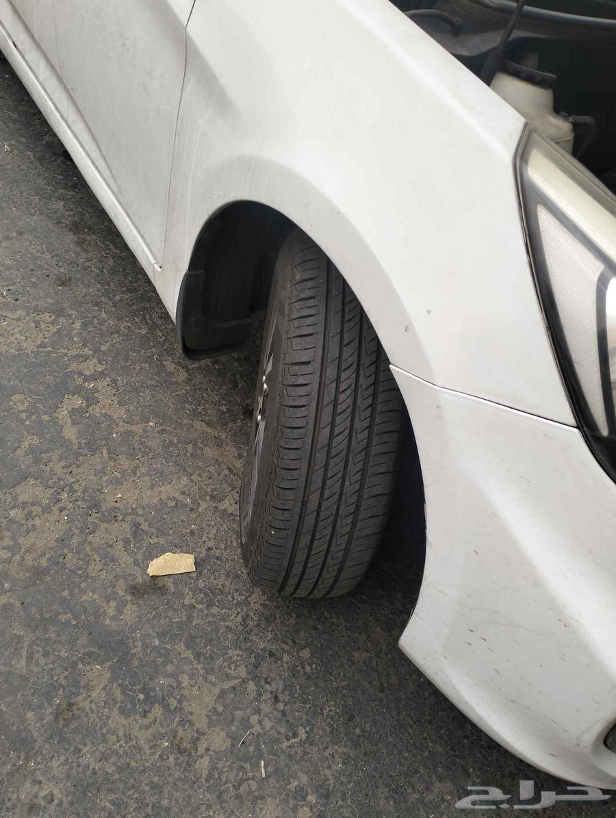Hyundai Accent 201663396383774595111