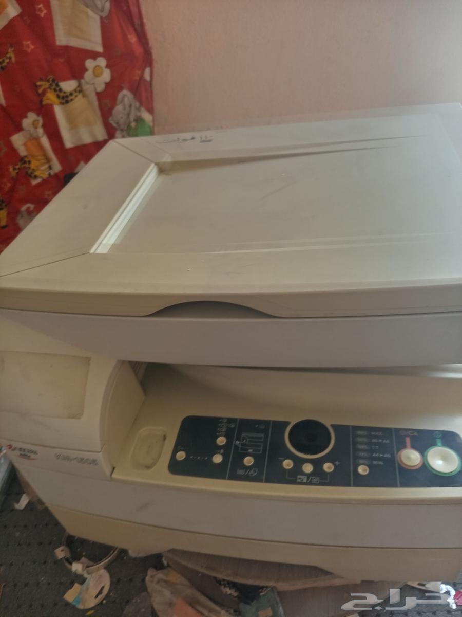 السلام عليكم.. يوجد مكنة تصوير ورق وطابعة ورق ليزر للبيع.63390872800515113