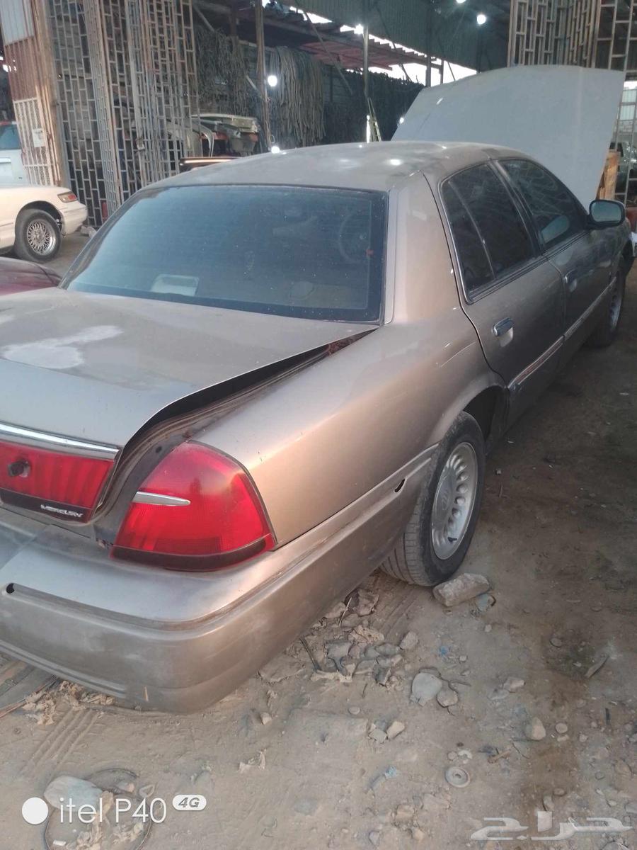 فورد جراند ماركيز موديل 200163396460459523112