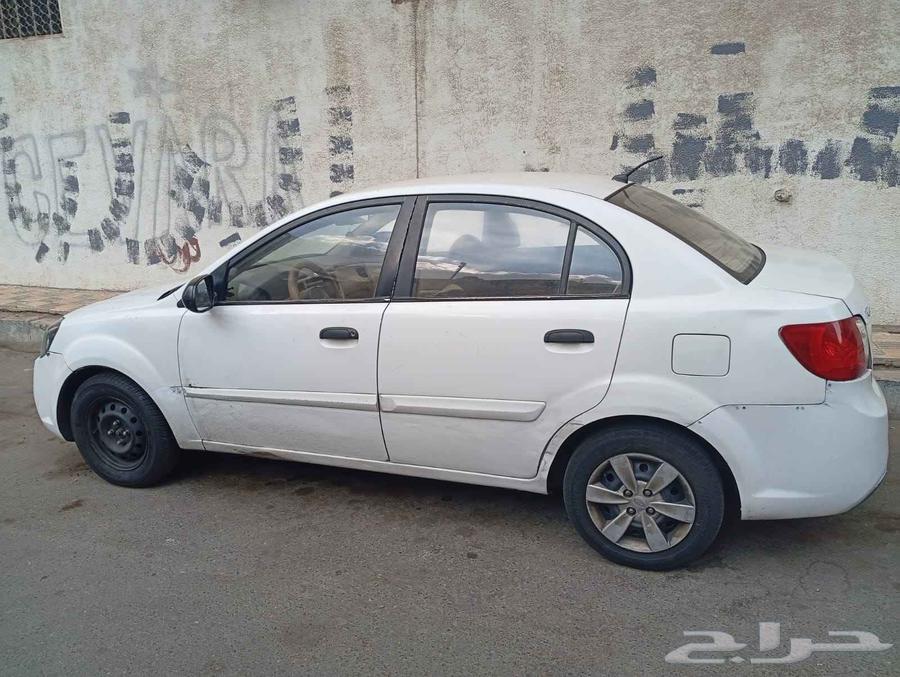Selling a Rio car, model 201163398253936513111
